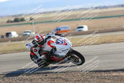 media/Feb-05-2023-Classic Track Day (Sun) [[c35aca4a42]]/Group 1/session 4 turn 4/